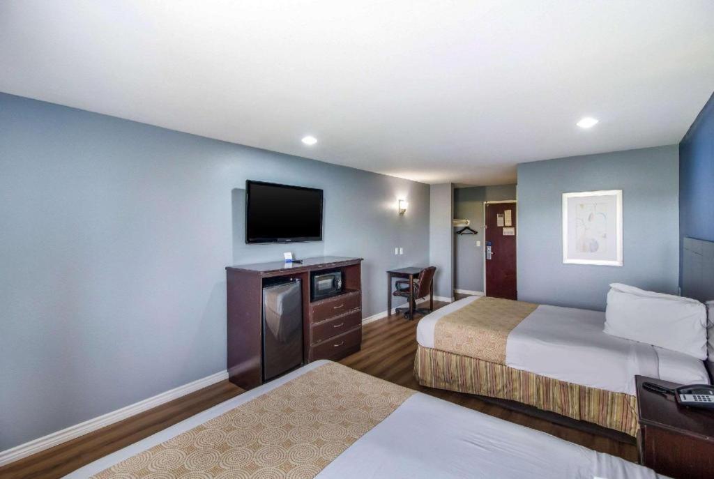 Rodeway Inn & Suites Port Arthur - Groves Εξωτερικό φωτογραφία