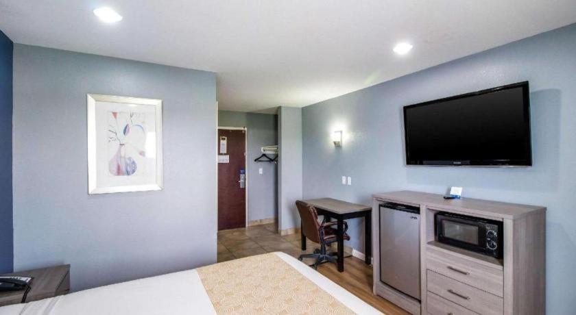 Rodeway Inn & Suites Port Arthur - Groves Εξωτερικό φωτογραφία