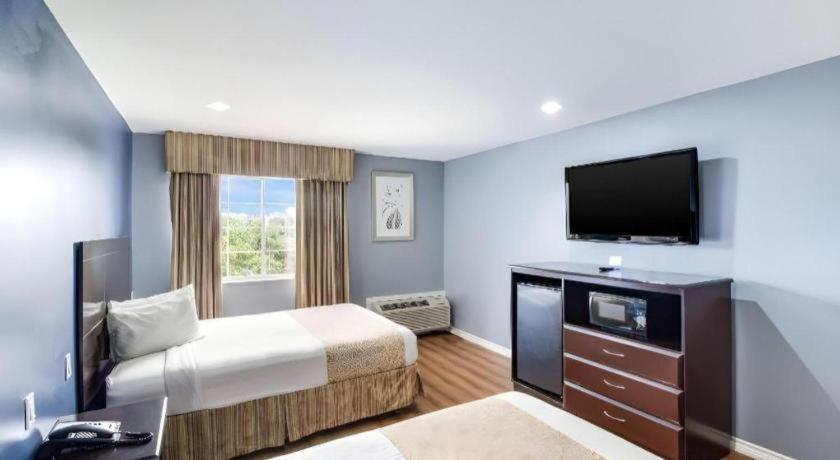 Rodeway Inn & Suites Port Arthur - Groves Εξωτερικό φωτογραφία